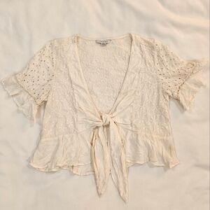American Eagle Eyelet Lace Embroidered Top